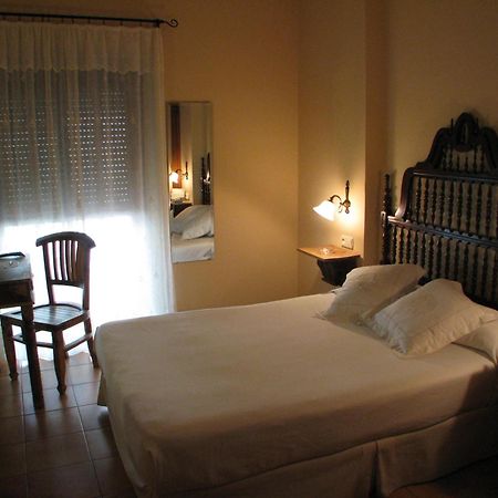 Hotel Don Carlos Caceres Luaran gambar