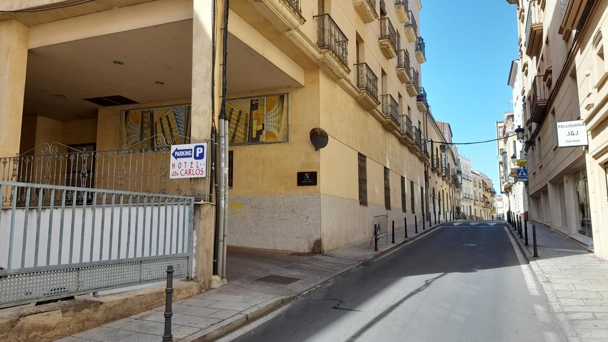 Hotel Don Carlos Caceres Luaran gambar