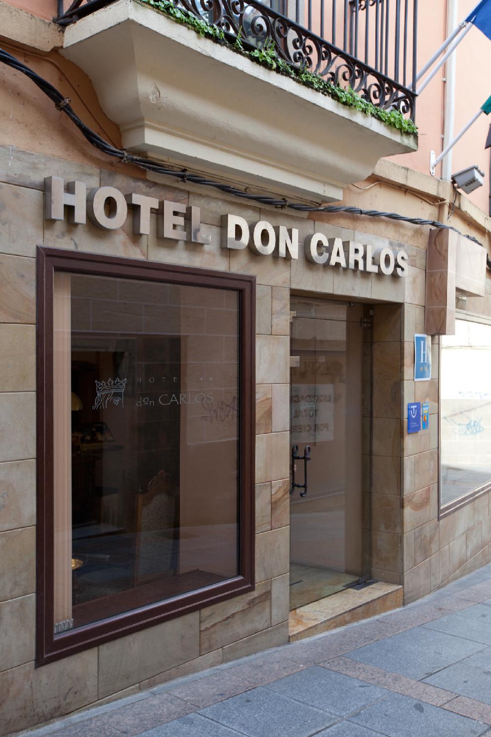 Hotel Don Carlos Caceres Luaran gambar