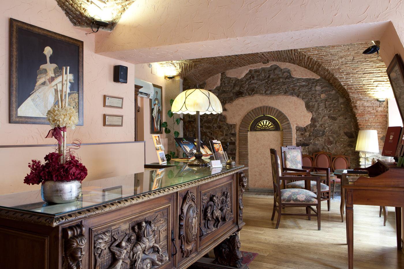 Hotel Don Carlos Caceres Luaran gambar