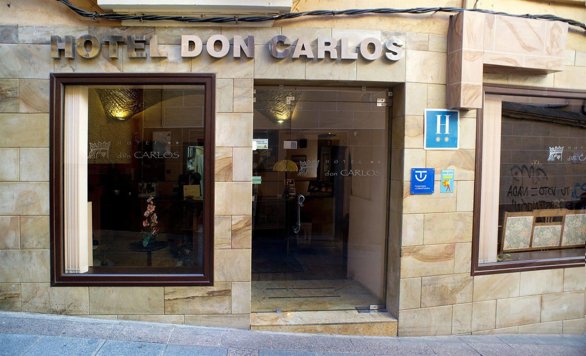 Hotel Don Carlos Caceres Luaran gambar