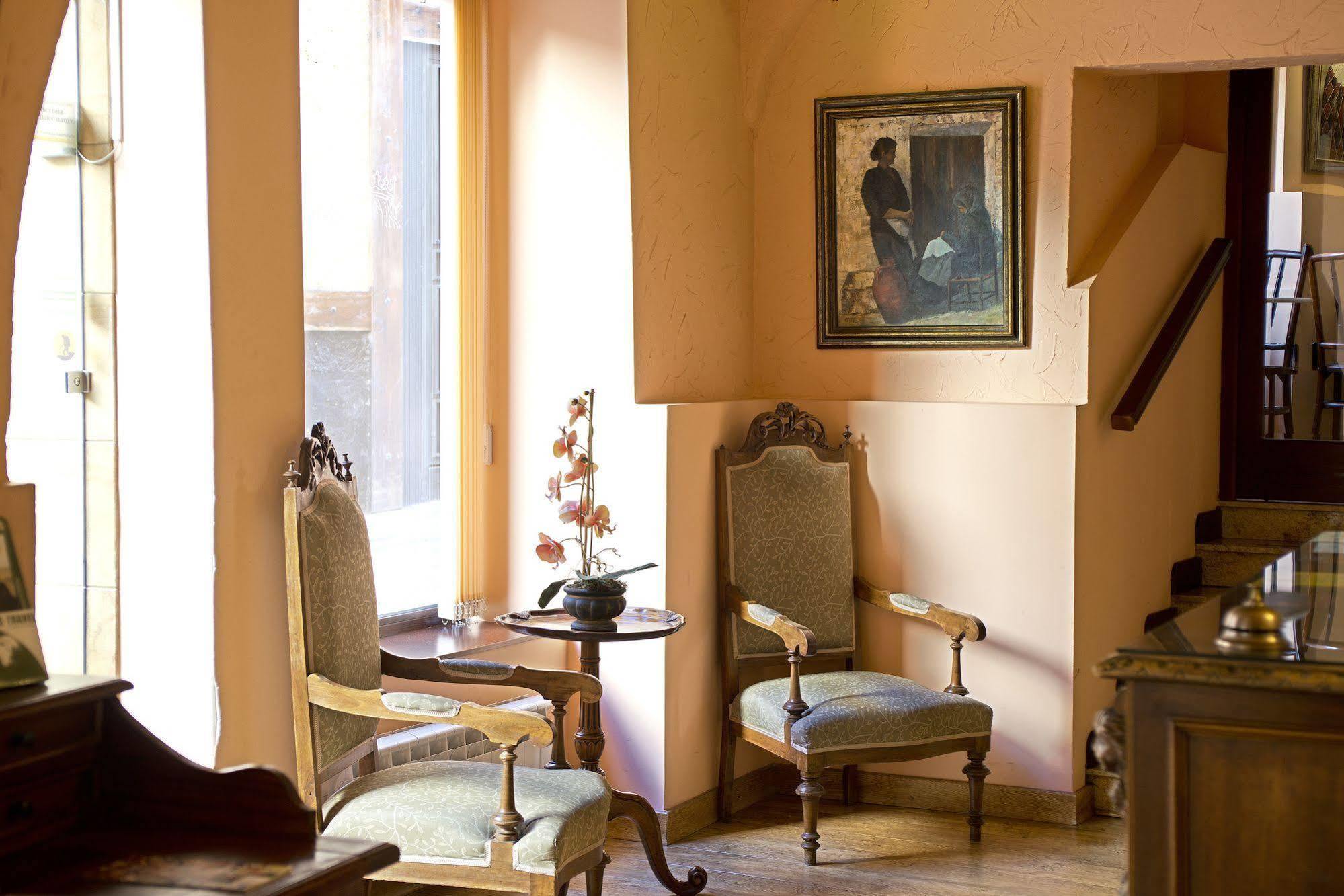 Hotel Don Carlos Caceres Luaran gambar