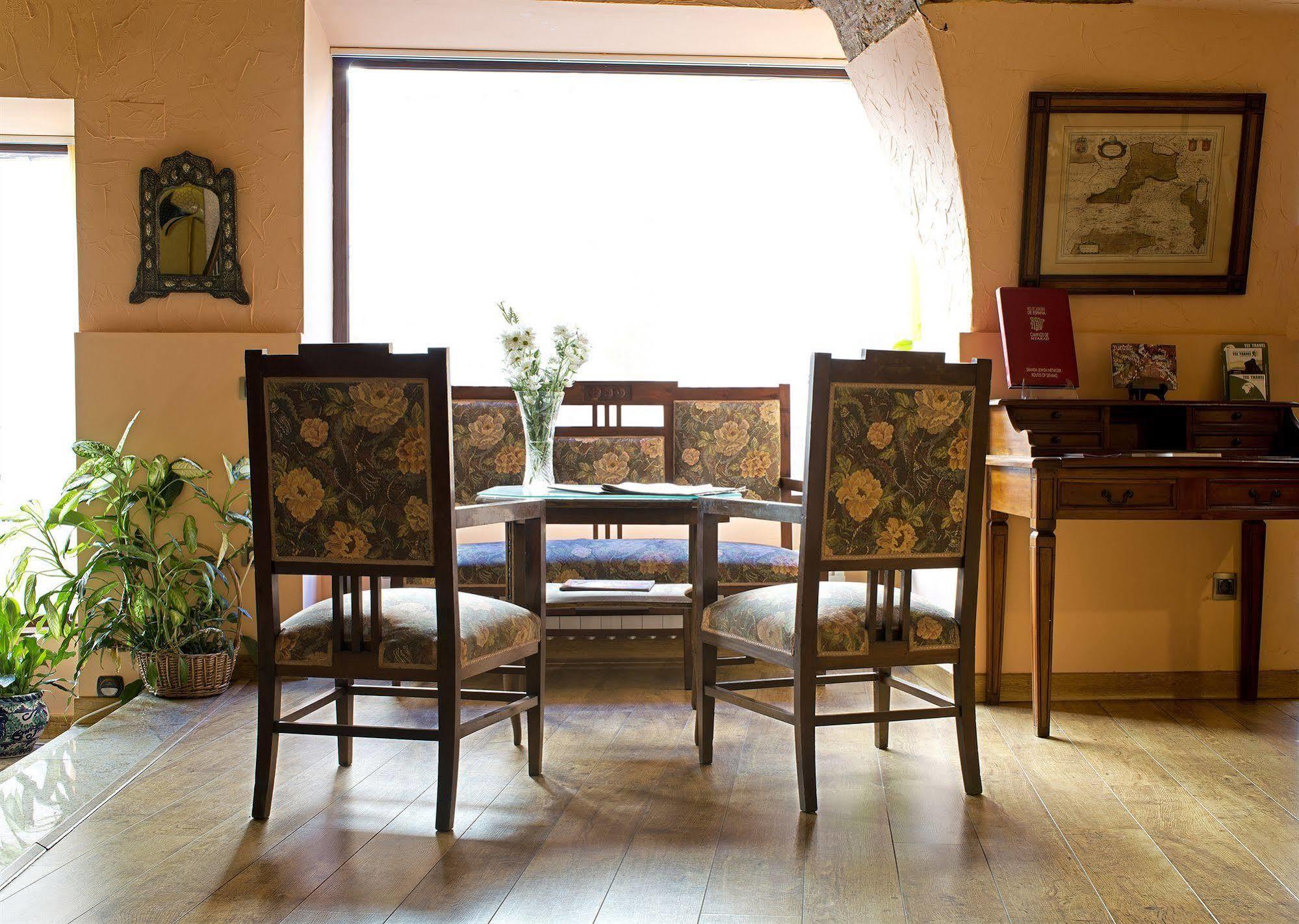 Hotel Don Carlos Caceres Luaran gambar